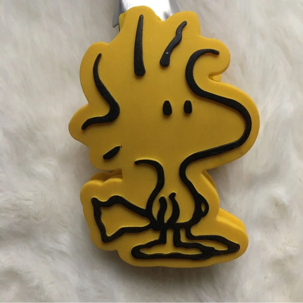 NWT Peanuts Black and Yellow Snoopy & Woodstock Silicone Tongs Set
